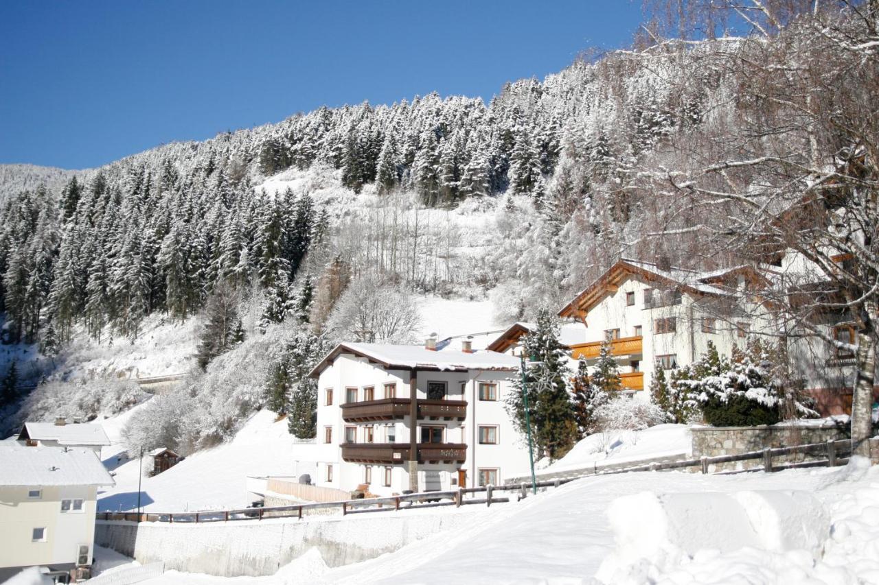 Pension Kandaharblick Pettneu am Arlberg Bagian luar foto